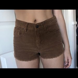 PACSUN kendall and kylie shorts in SIZE 26
